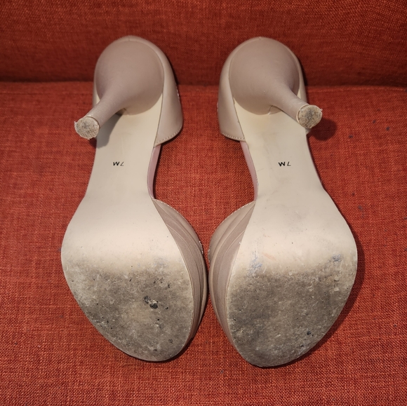 4in Beige High Heels By Shoe Dazzle - Picture 6 of 14